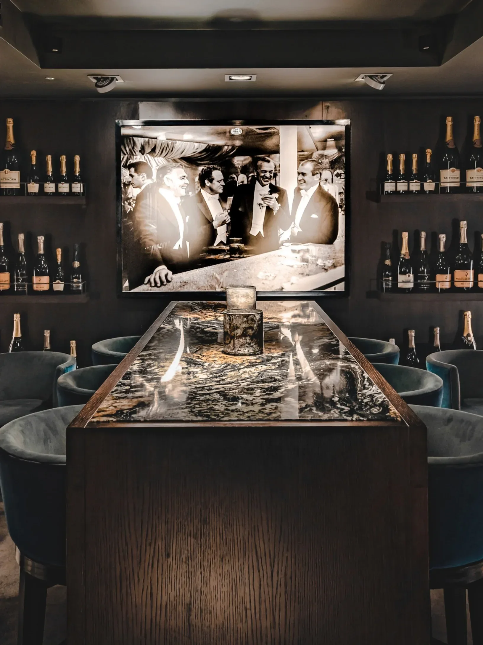 DRINK AND DINE