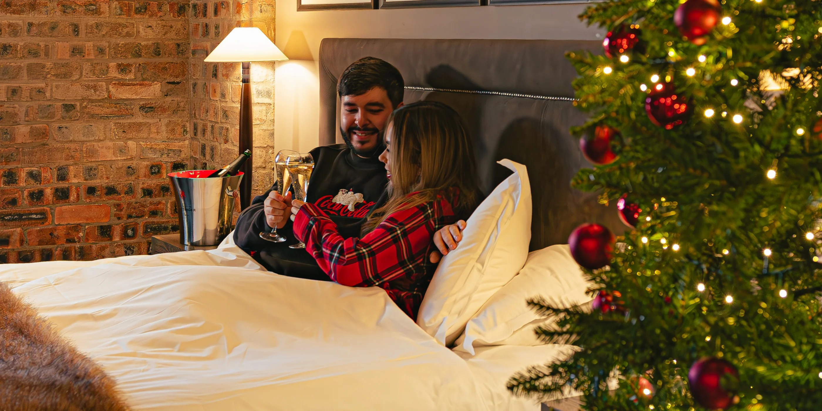 Unwrap The Season At Dakota Eurocentral