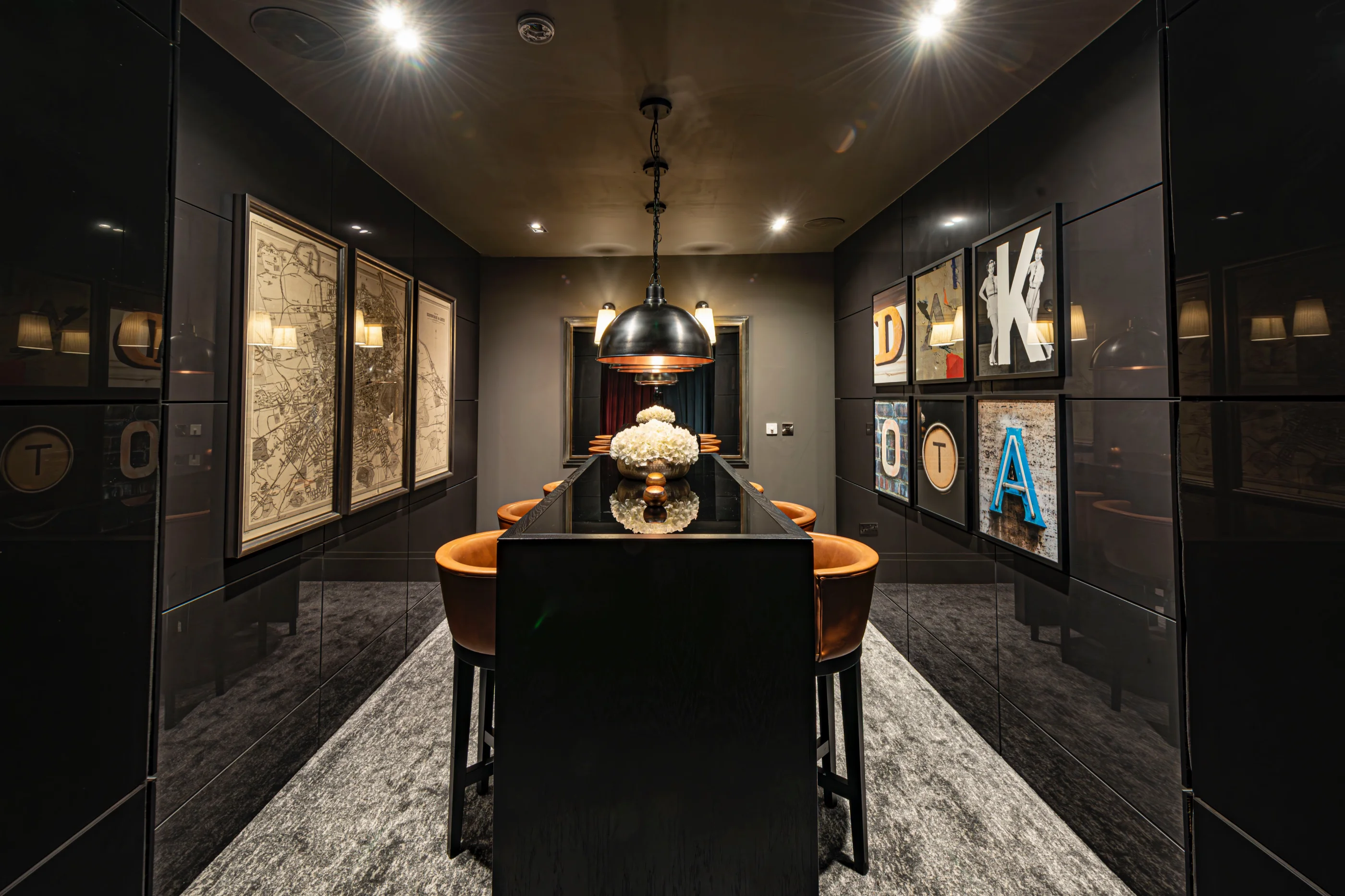 Champagne Room