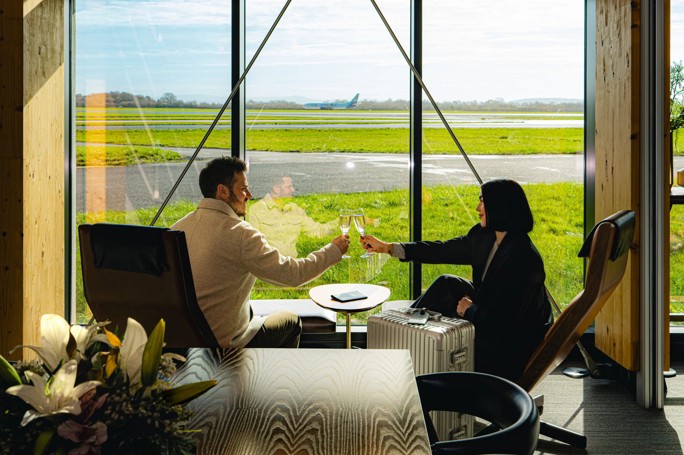 Dakota manchester-airport Specials